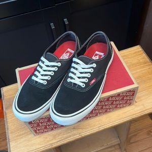 Vans Authentic Pro - Black - Men’s 10.5/Women’s 12